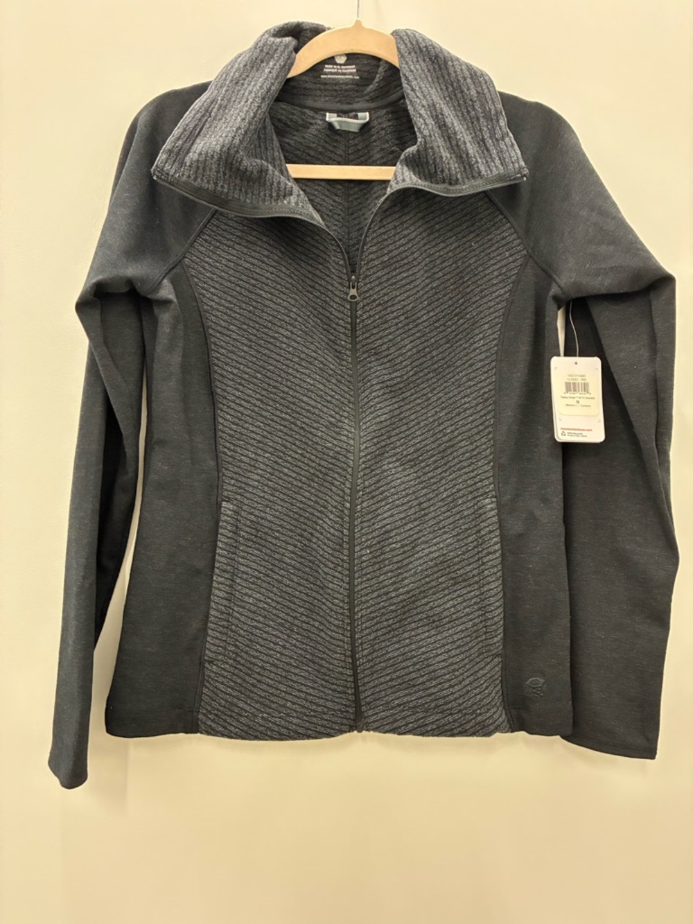 Mountain Hardware Full-zip